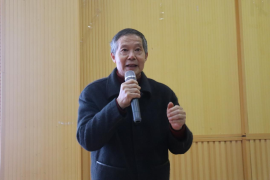 学院院长叶俊华教授为学生讲授“开学就业第一课”